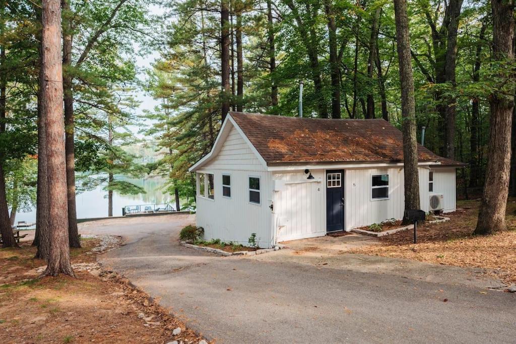 Arbutus Lake 3 Bedroom Cottage Traverse City Luaran gambar